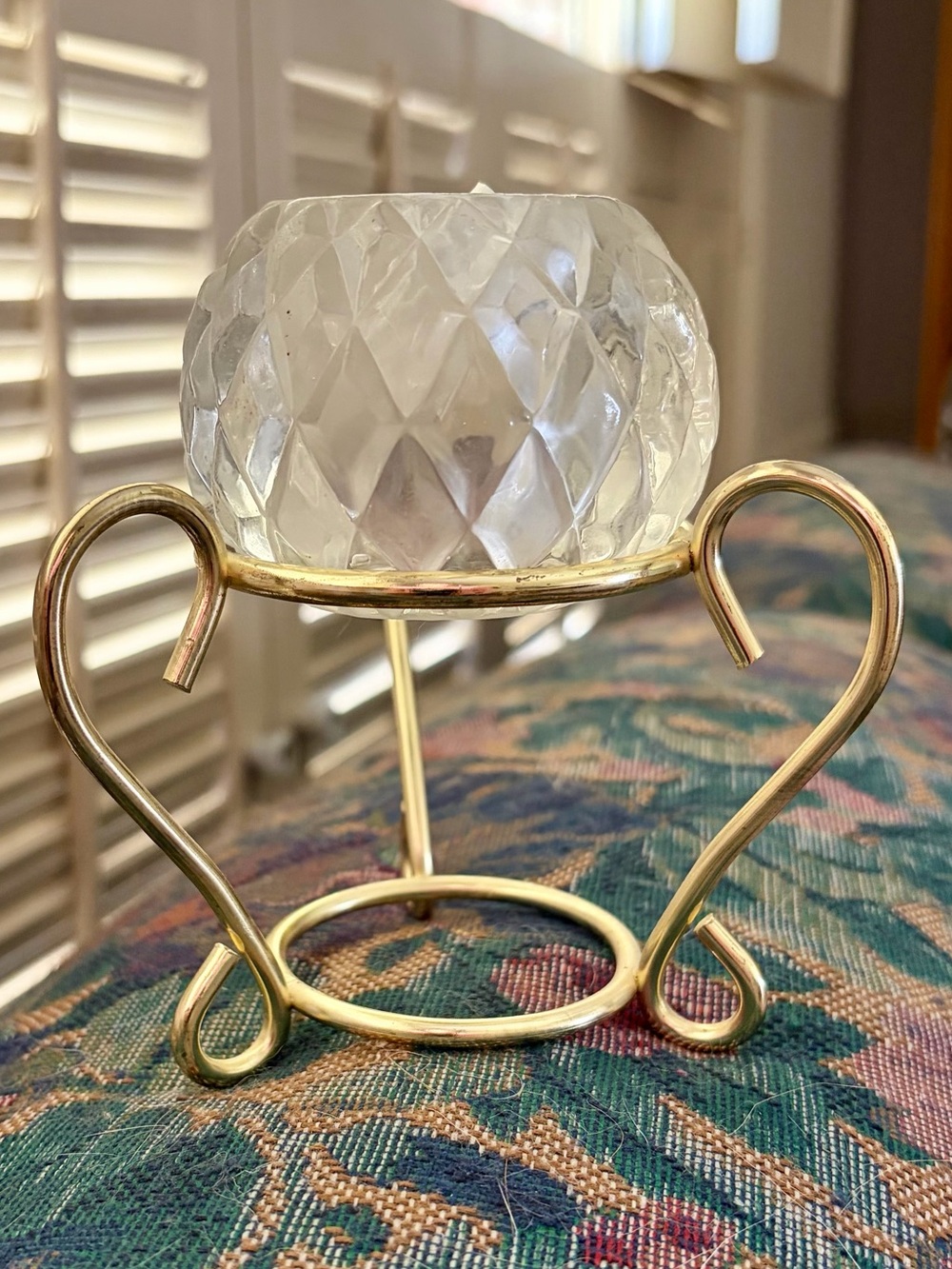 Glass Tealight Holder with Gold Metal Stand
